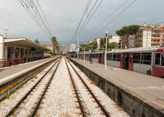 Disagi in vista/ Stop alla linea ferroviaria Faenza-Firenze per più di un mese